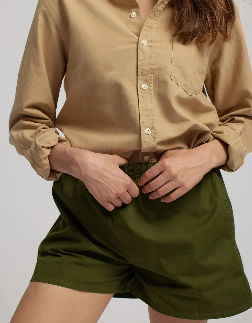 COLORFUL STANDARD - SHORT TWILL - SEAWEED GREEN